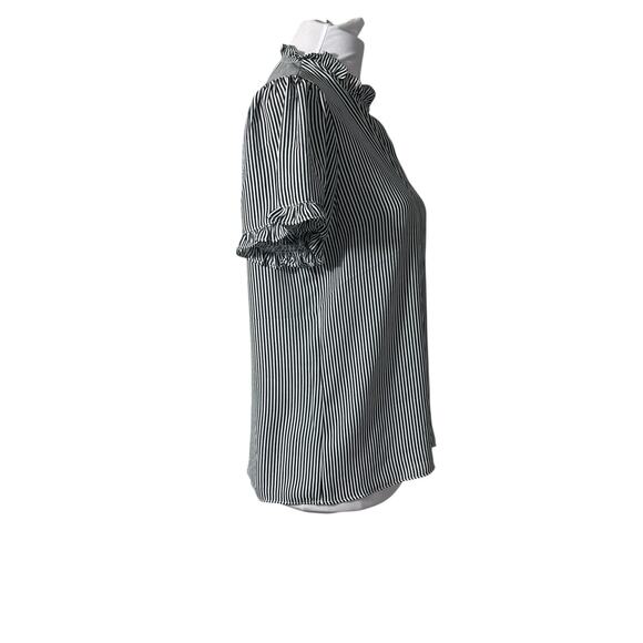 New with Tags T Tahari Black White Striped Button Down Ruffle Blouse S - Picture 4 of 6